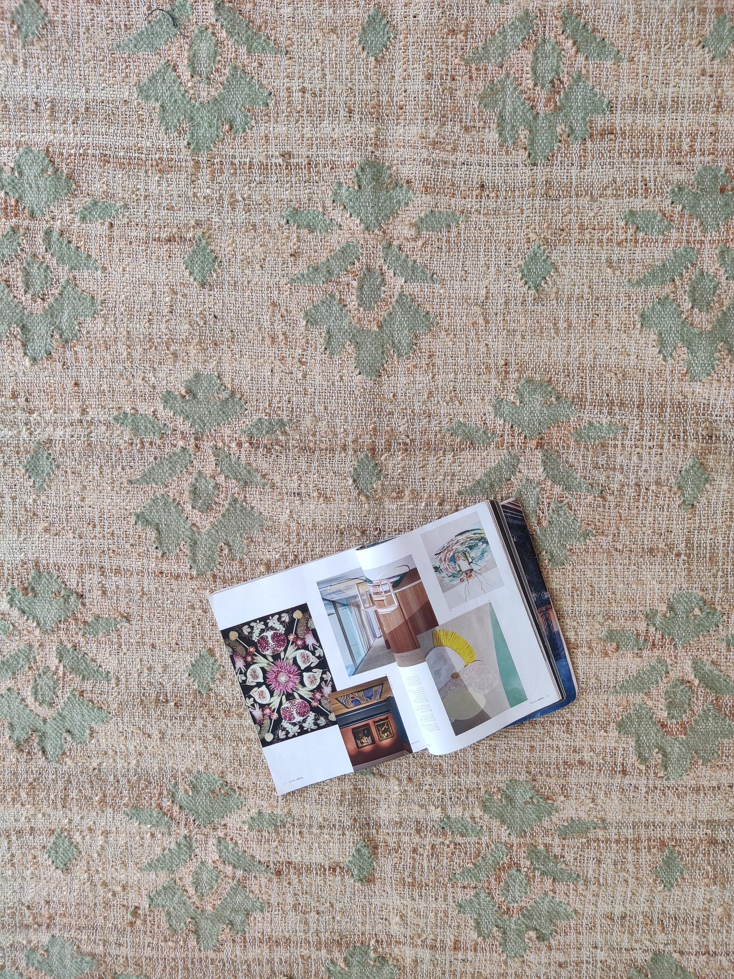 Handwoven Floral Medallion Cotton jute Rug