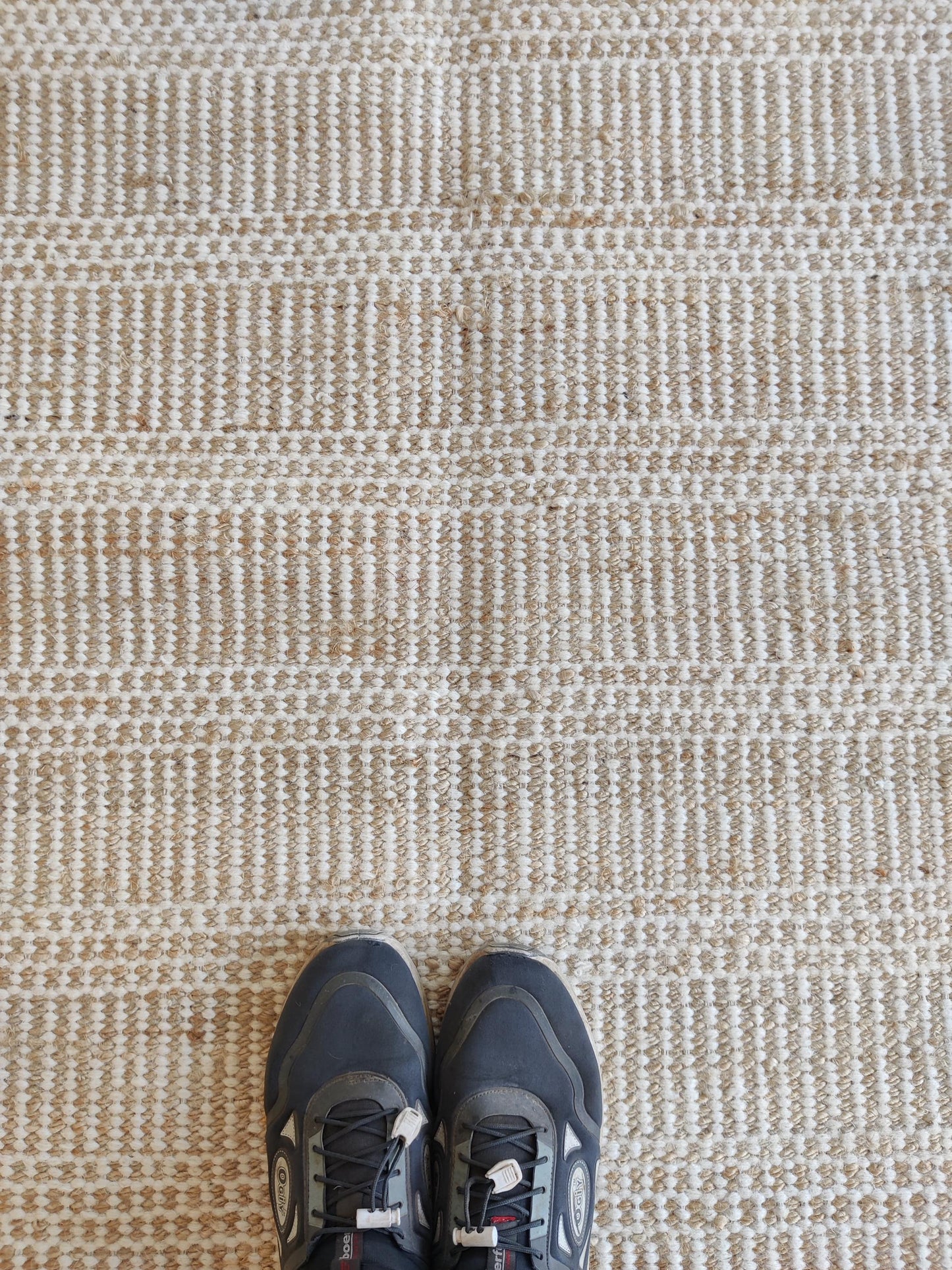 Desert Striped Pattern Premium Handloom Living Room Carpet