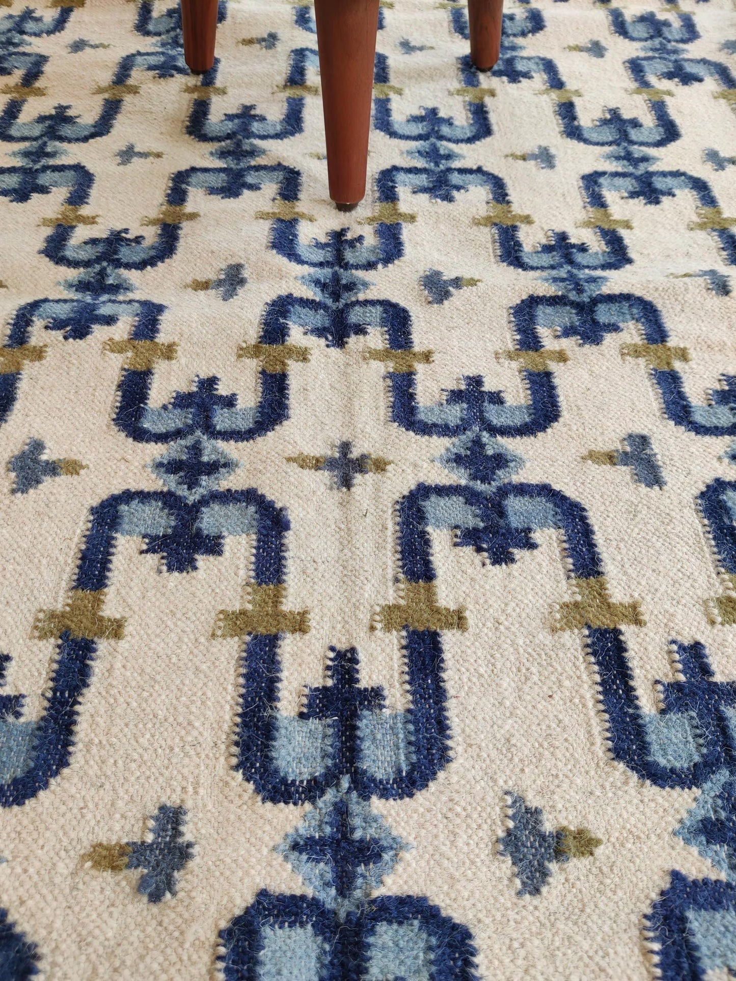Navy Olive Patterned Dhurrie with Greek Key Border wool rug