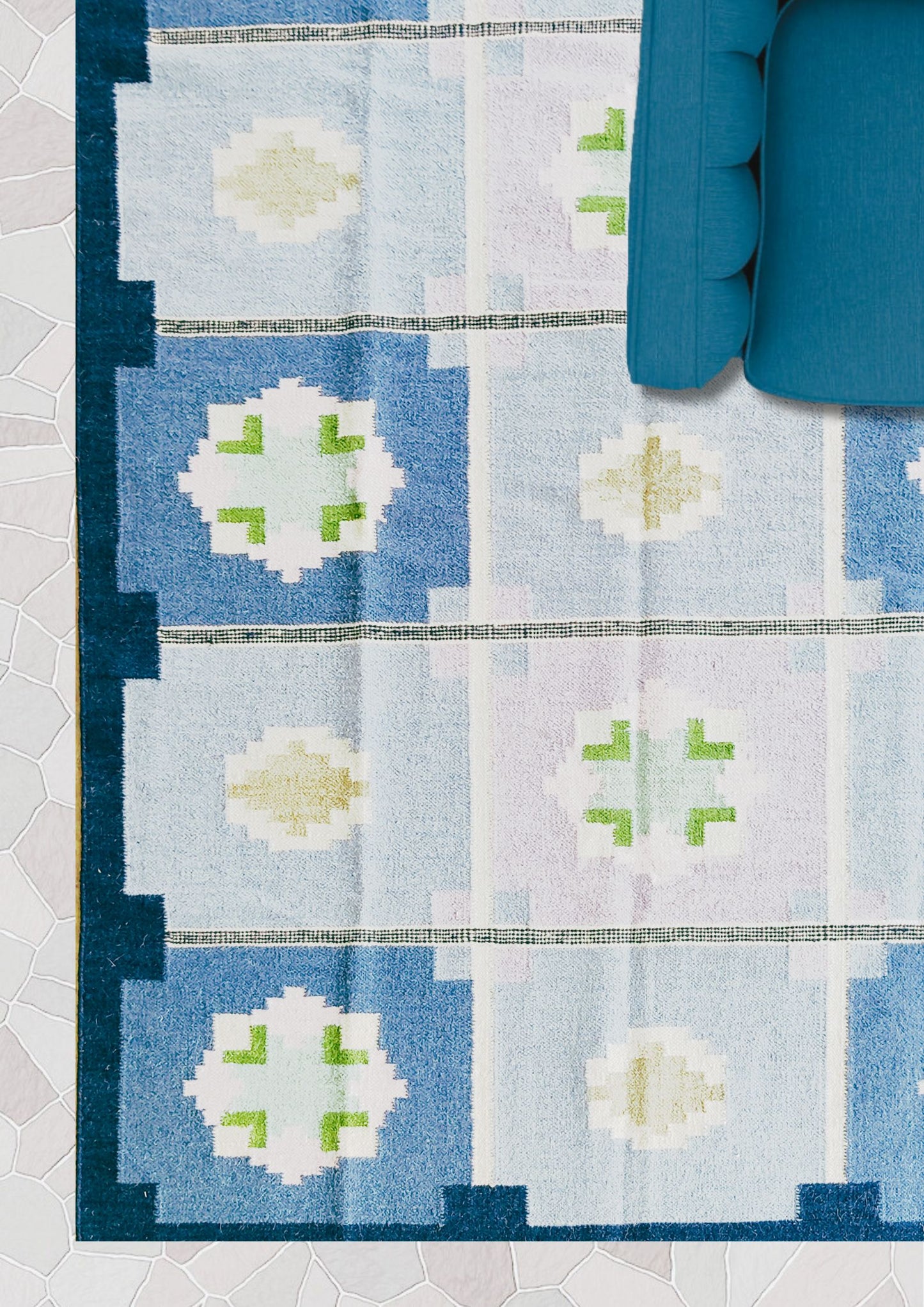Nordic Medallion Pattern Wool Area Rug