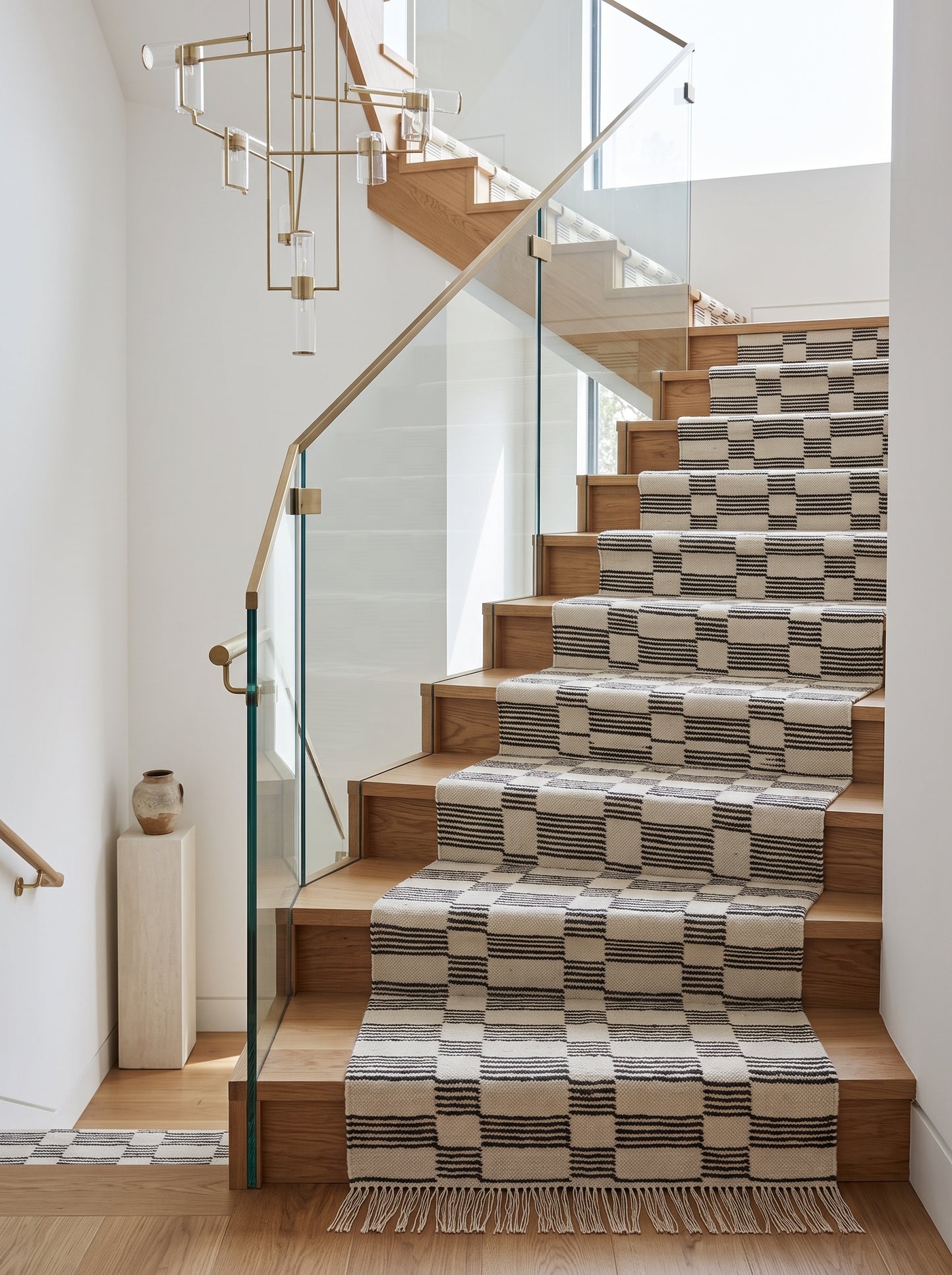 Handwoven Monochrome Modern Stripe Pattern Dhurrie