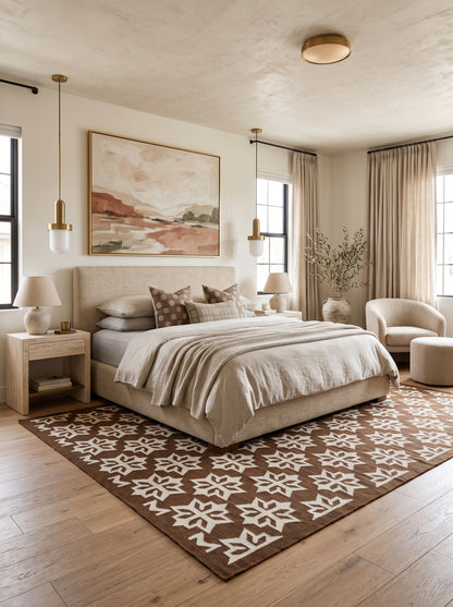 Chocolate Blossom Crest Geometric Starburst Motif Flatweave Area Rug