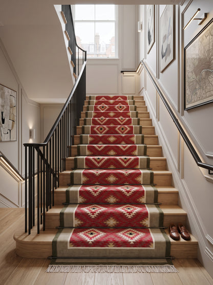 Crimson Taupe Heritage Chevron Diamond Motif Flatweave Accent Carpet
