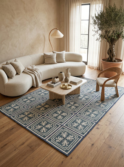 Teal Labyrinth Crest Classical Geometric Rug