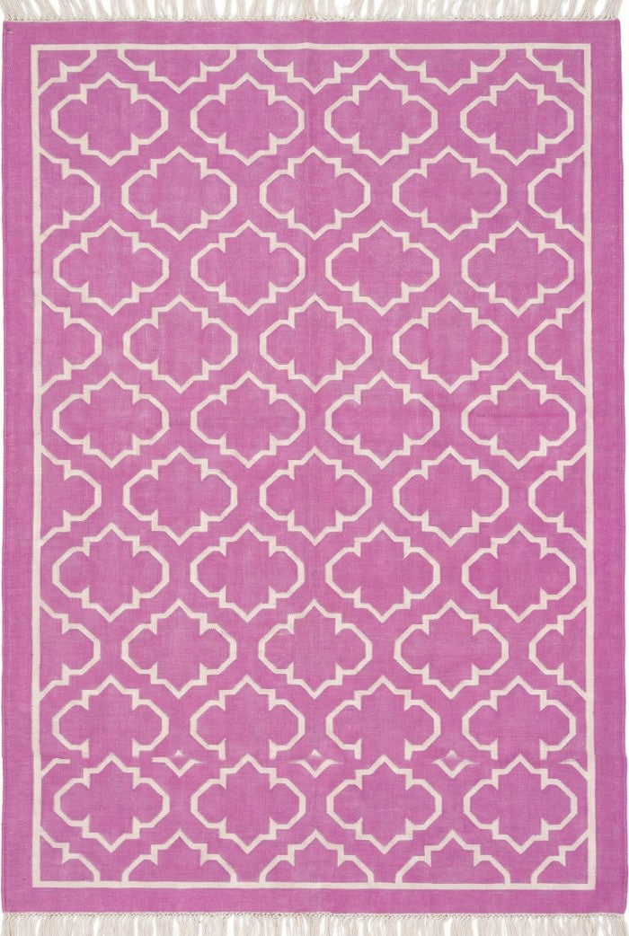 Nordic Style Pink & Cream Quatrefoil Rug