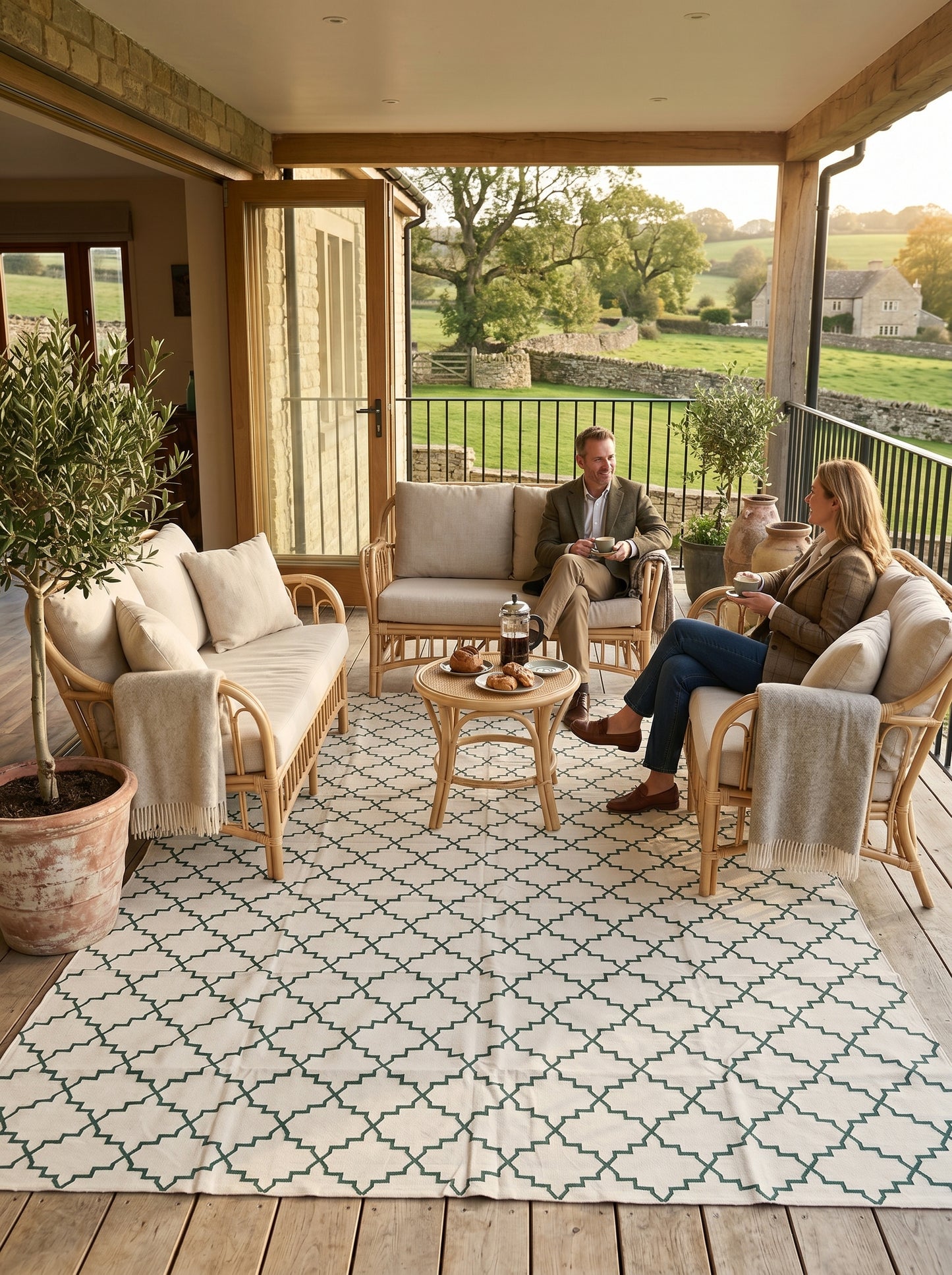 Emerald Trellis Green & Ivory Flatweave Area Rug