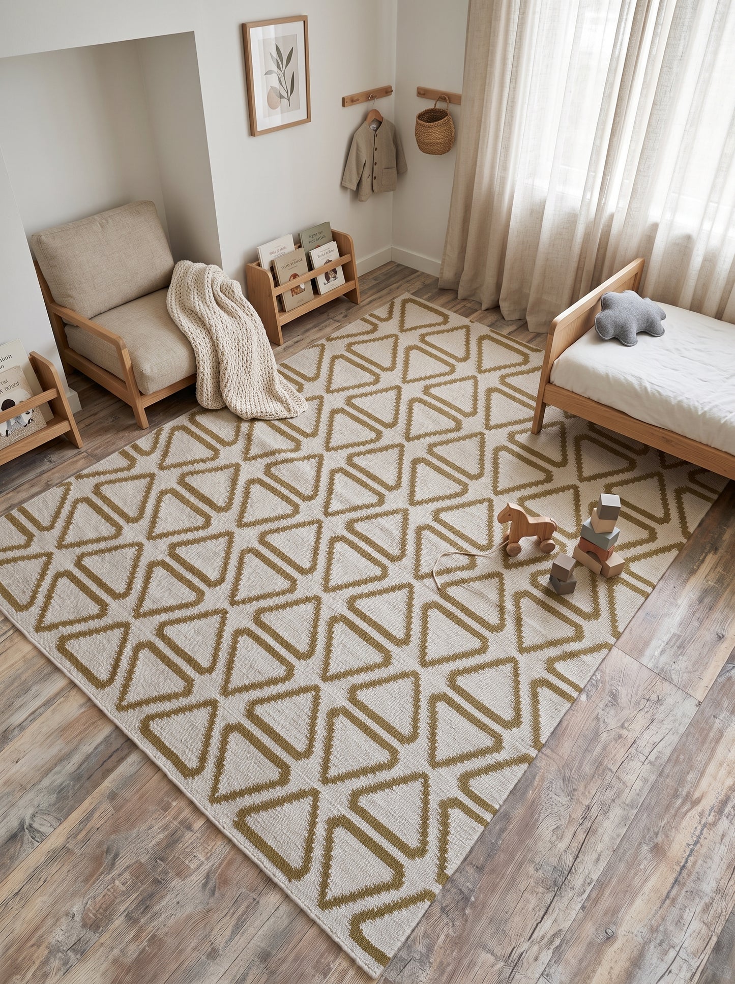 Ochre Triangle Lattice Repeating Triangle Flatweave Area Rug