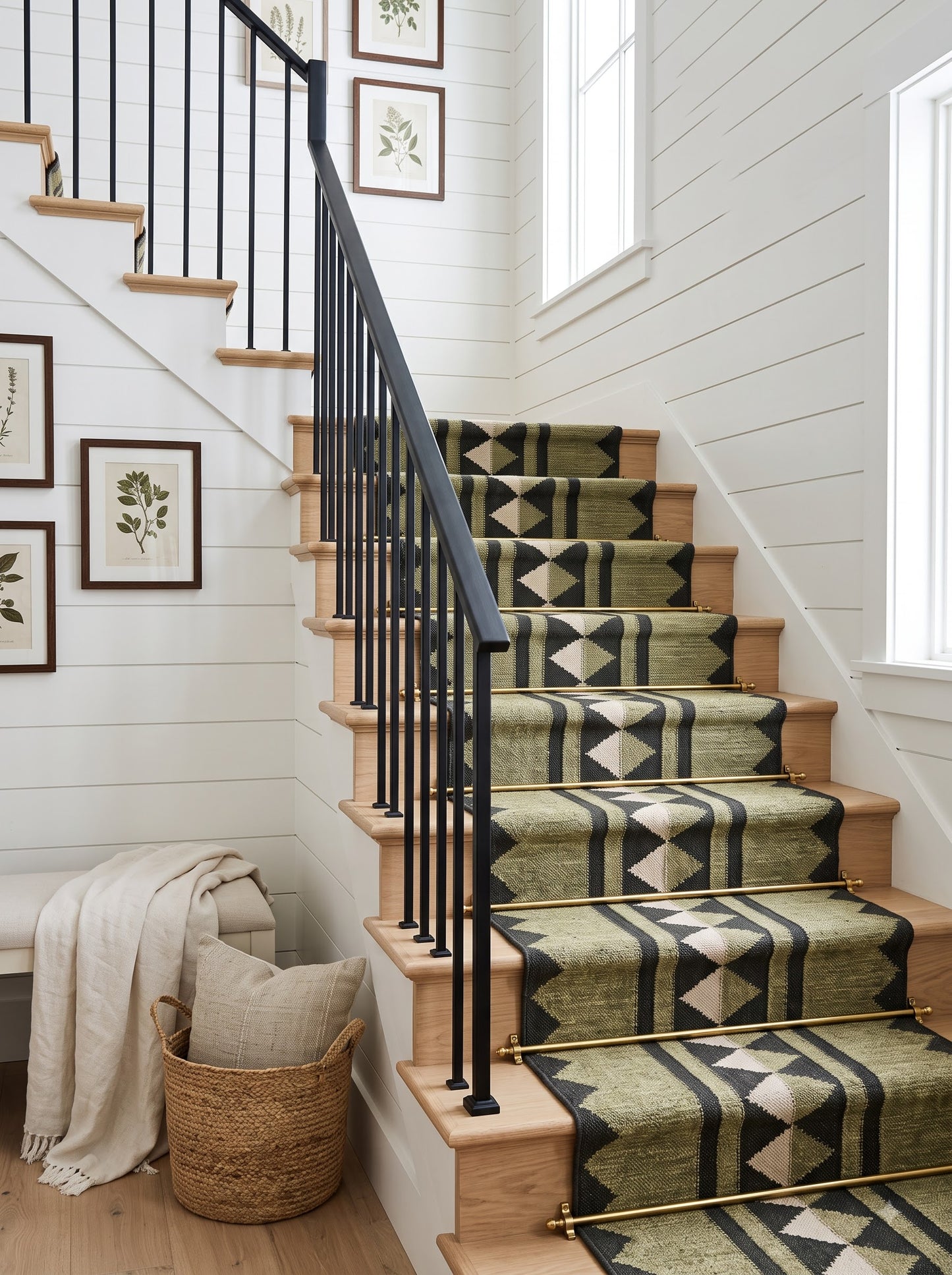 Handmade Geometric Olive Green Wool Runner Rug