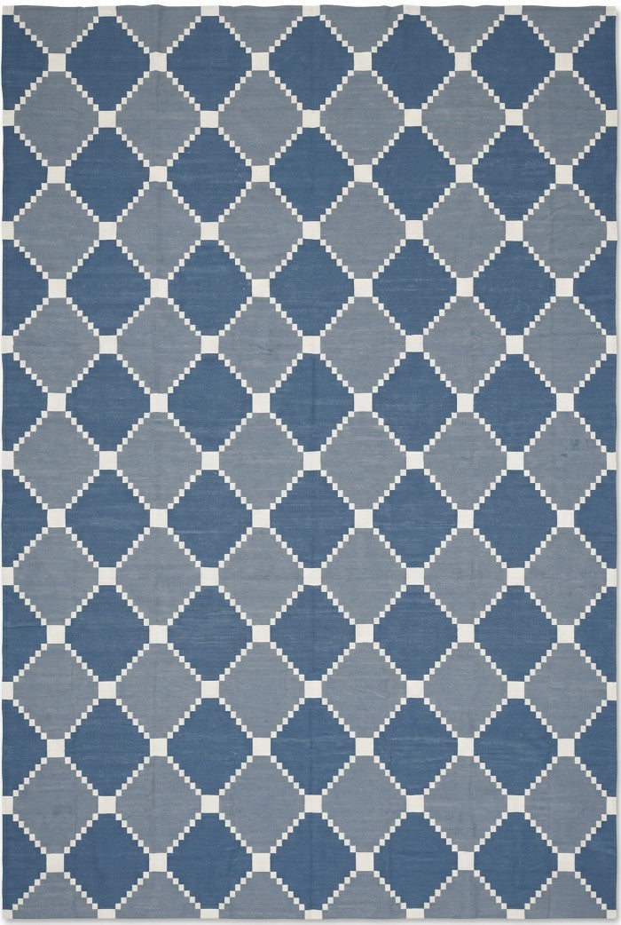 Pixel Diamond Lattice Geometric Flatweave Rug