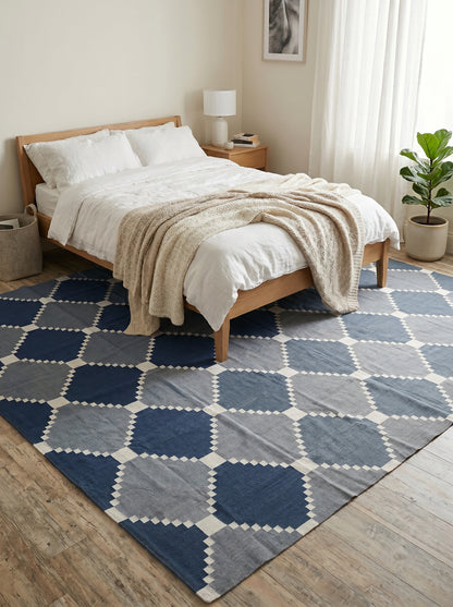 Pixel Diamond Lattice Geometric Flatweave Rug