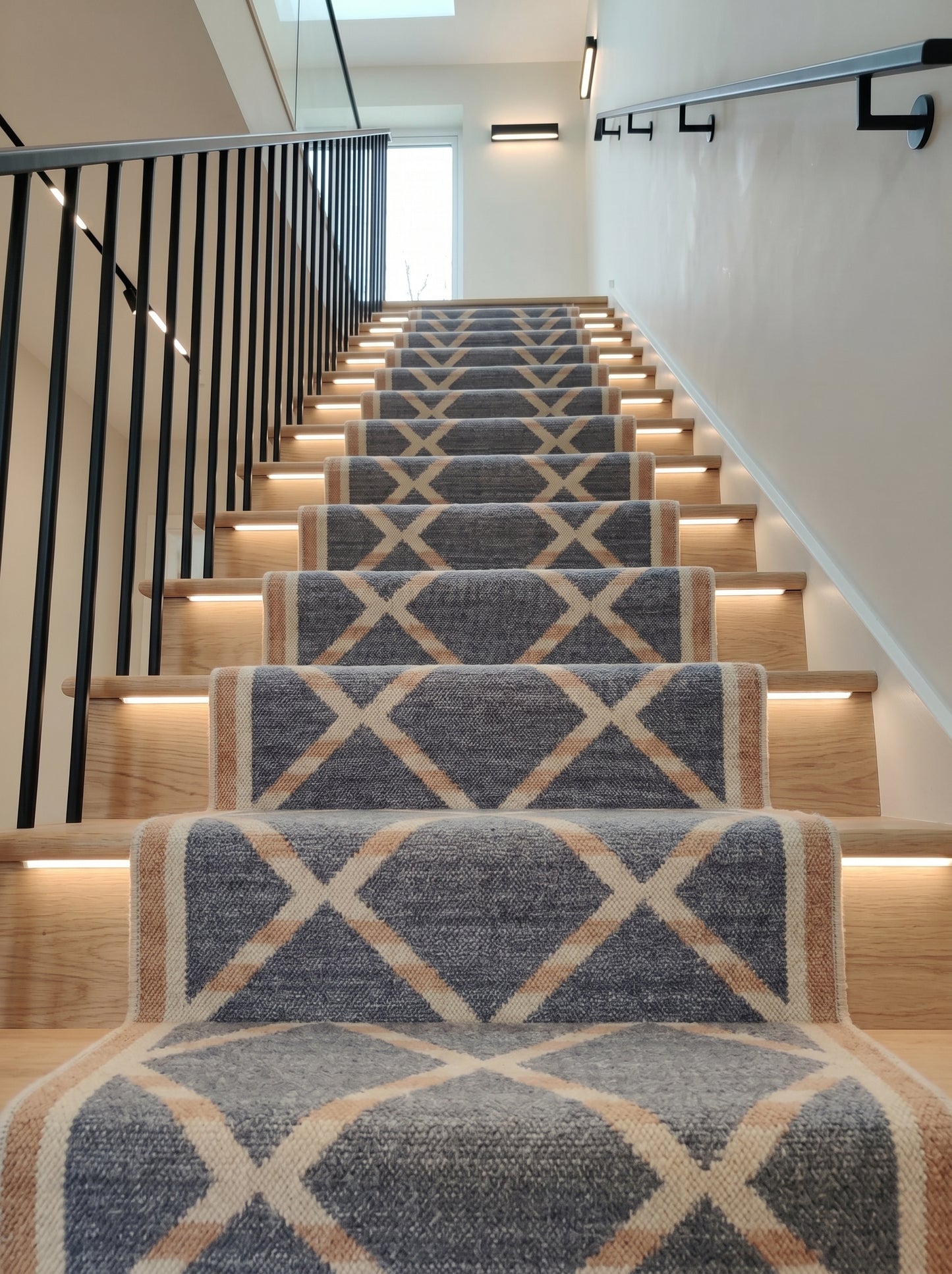Slate Diamond Lattice Modern Grey and Beige Wool Cotton Dhurrie Rug