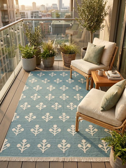 Serene Slate Tulips Modern Blue and Cream Botanical Wool Cotton Dhurrie Rug