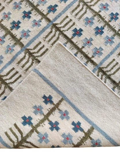 White Scandinavian Flatweave Kilim Style New Zealand Wool Area Rug for Bedroom and Living Room