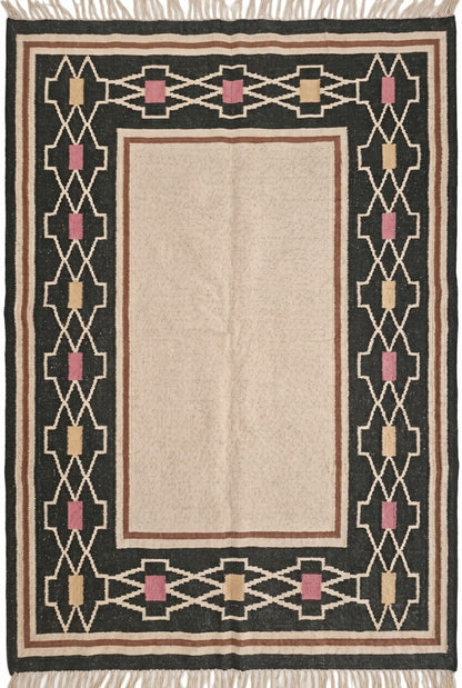 Mesa Tribal Border Solid Cream Center & Black Cotton Wool Dhurrie