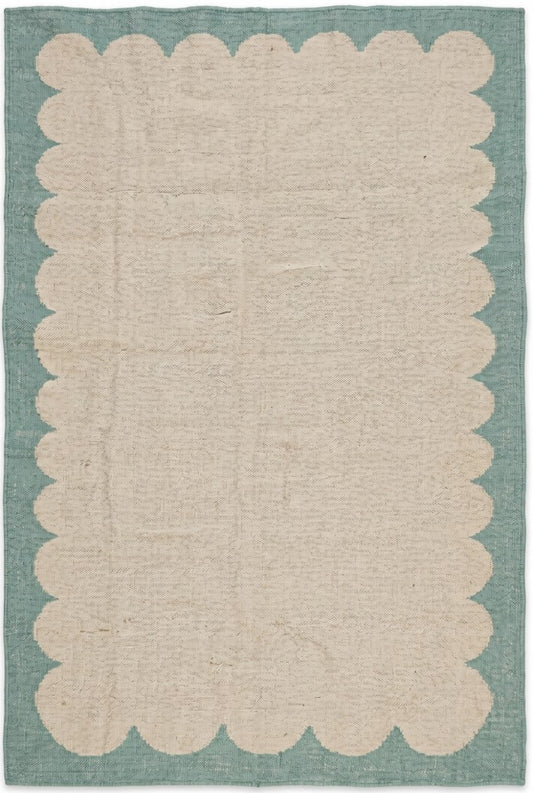 Seafoam Scallop Frame Scalloped Border Flatweave Area Rug