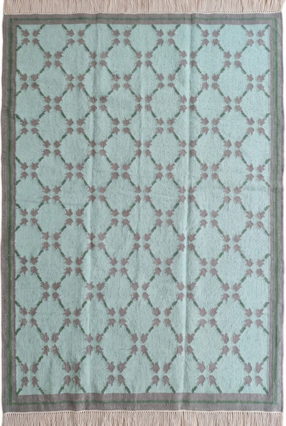Mint Quartz Lattice Handwoven Symmetrical Grid Rug