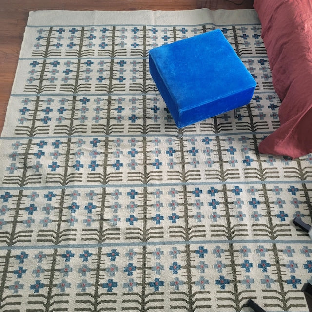White Scandinavian Flatweave Kilim Style New Zealand Wool Area Rug for Bedroom and Living Room