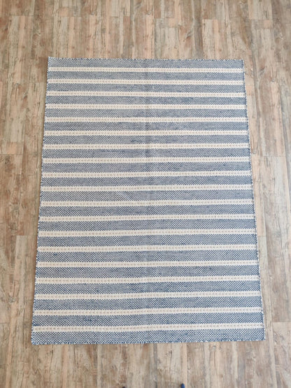 Classic Horizontal Linear StripeS
