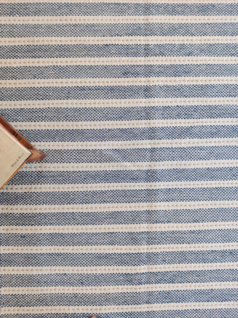 Classic Horizontal Linear StripeS