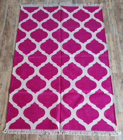 Magenta & Ivory Geometric Trellis Lattice Design