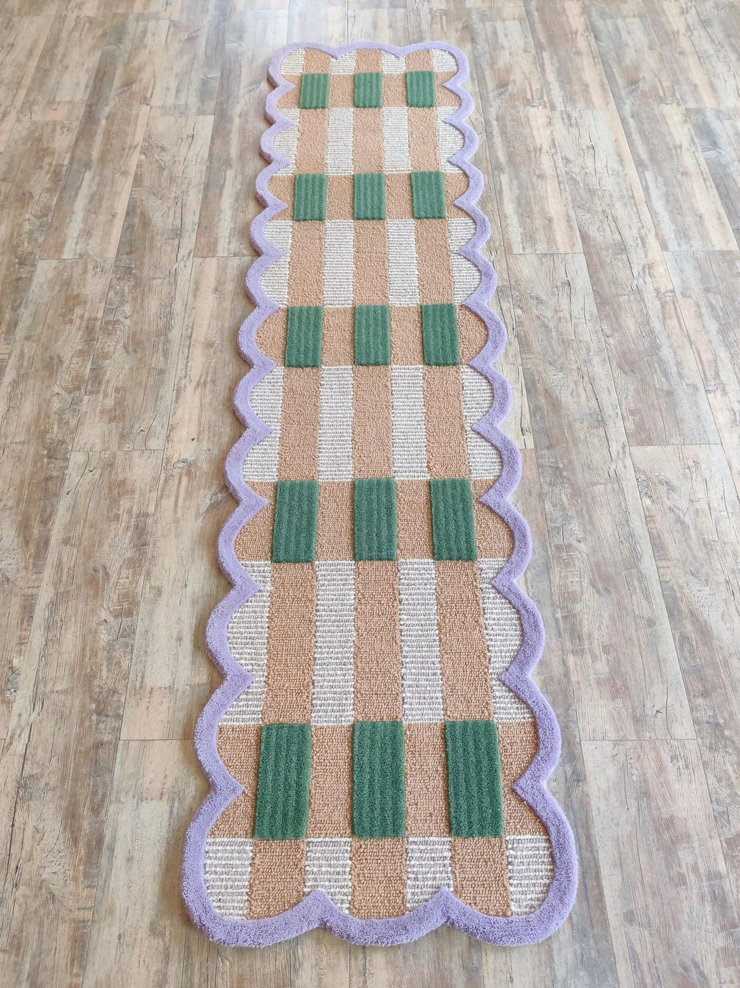 Hand-Tufted Wool Hallway Runner Neutral Plaid Rug with Scalloped Edge
