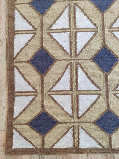Camel & Navy Geo Lattice Diamond Prism Motif Area Rug
