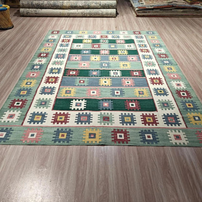 Multicolour Geometric Pixel Medallion Design Rug