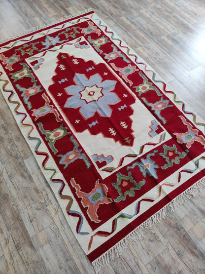 Handmade Crimson Mesa Medallion Cotton Wool Rug