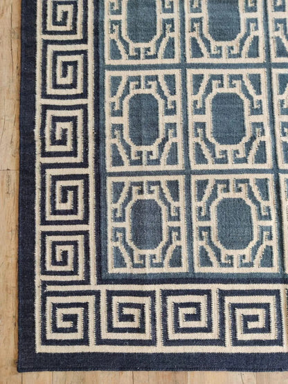 Octagon Lattice & Greek Key Border Pattern Flatweave Area Rug