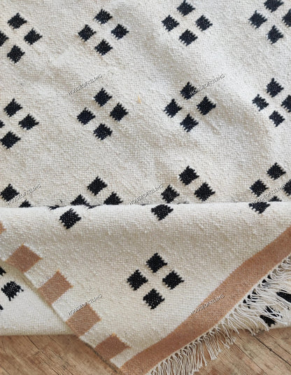Minimalist Tan & Charcoal Dot Geometric Pixel Block Flatweave Area Rug