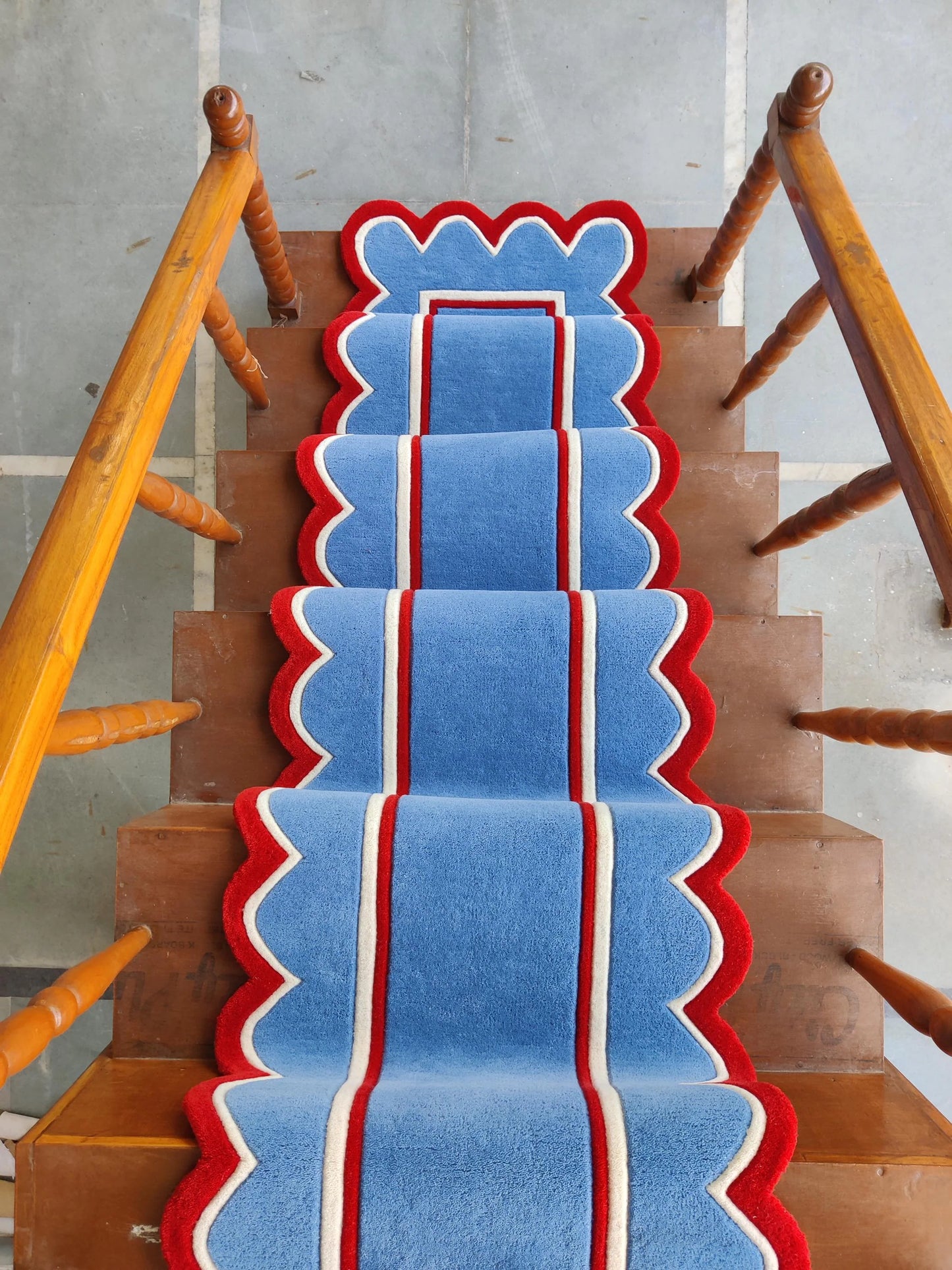 Scalloped Geometric Floral Stair Runner, Handcrafted Tufted Runner