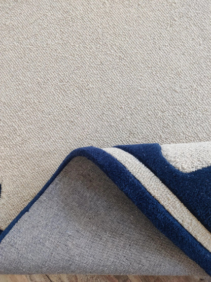 Hand Tufted Wool Runner Rug - Scalloped Navy Blue Border Ivory Hallway Carpet