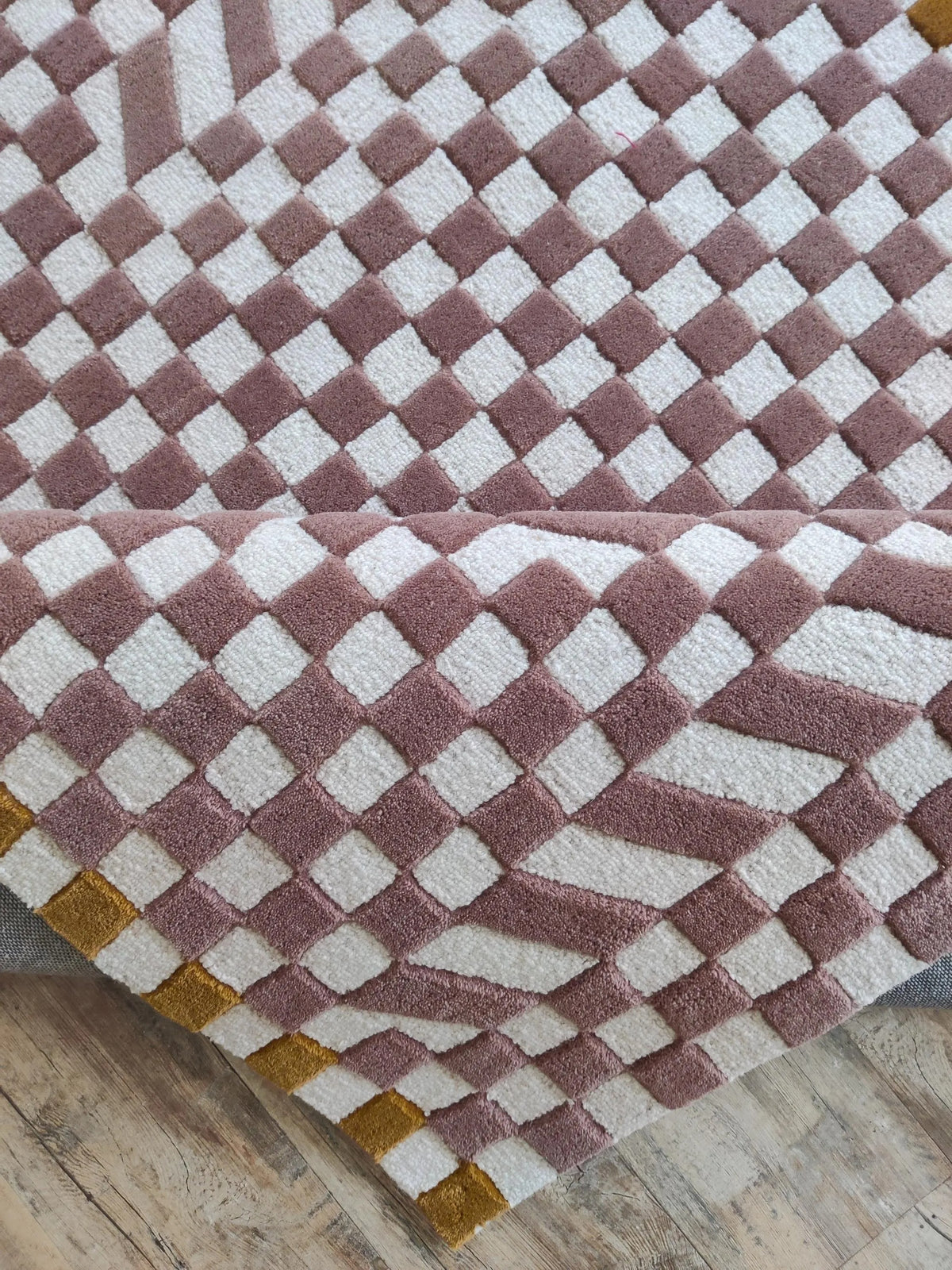 Checkerboard Geometric Rug, Mauve & Ivory Modern Abstract  Tufted Area Rug