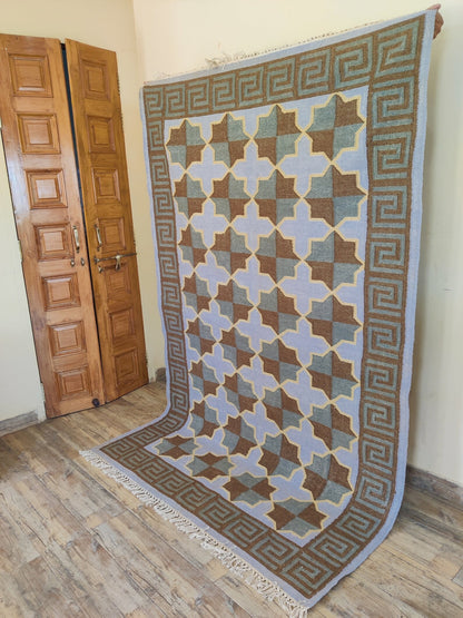 Mediterranean Star Trellis Greek Key Border Flatweave Rug