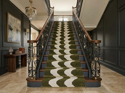Handwoven Green & Ivory Zigzag Wool Flatweave Runner