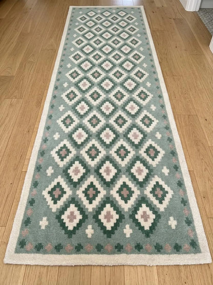 Pastel Green Hand Tufted Wool Rug, Geometric Diamond Pattern Carpet