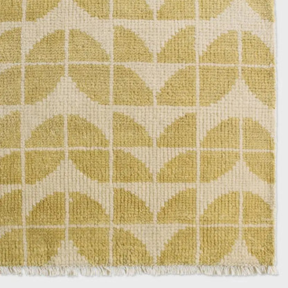 Modern Cream Leaf Pattern Hand Knotted Wool Oushak Rug