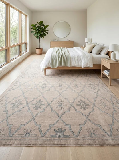 Neutral Diamond Lattice Hand Knotted Rug
