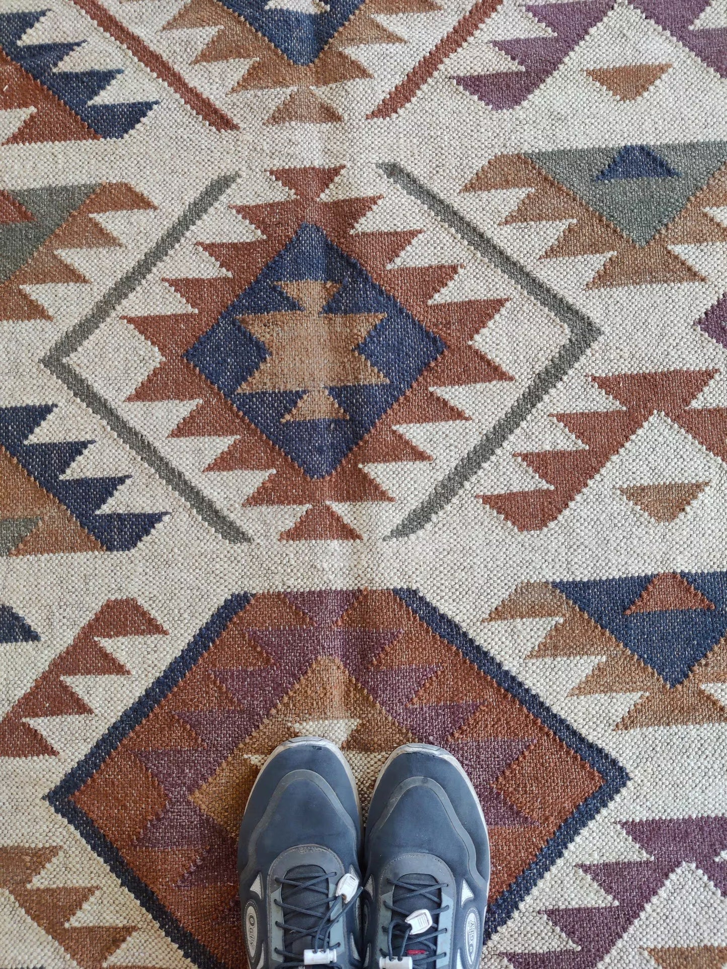 Beige and Earthy Tones Handwoven Kilim-Style Rug