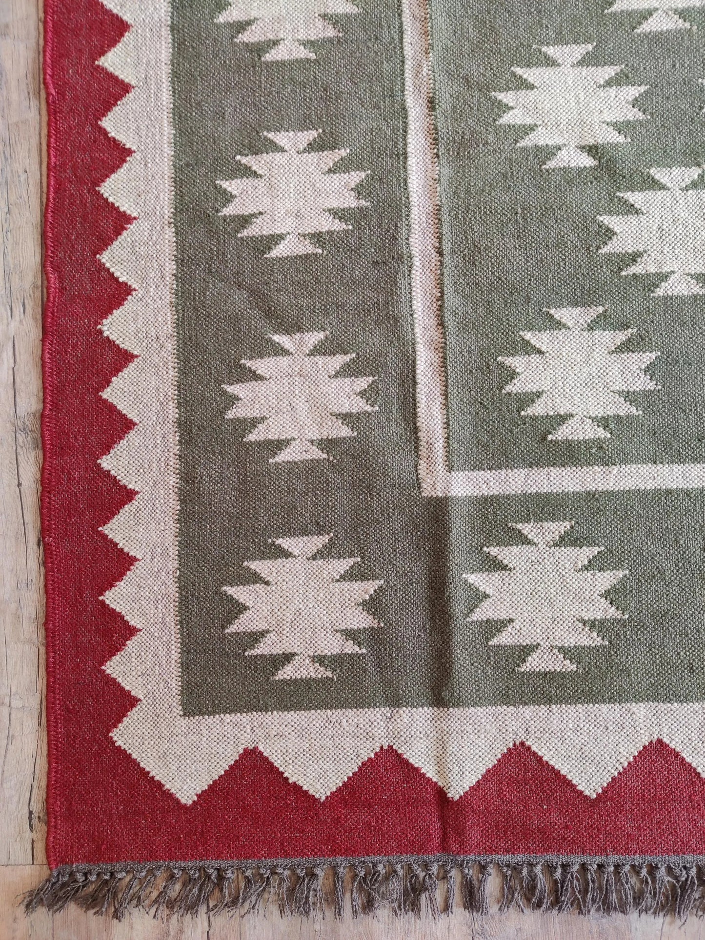 Highland Mesa Handmade Wool Jute Rug