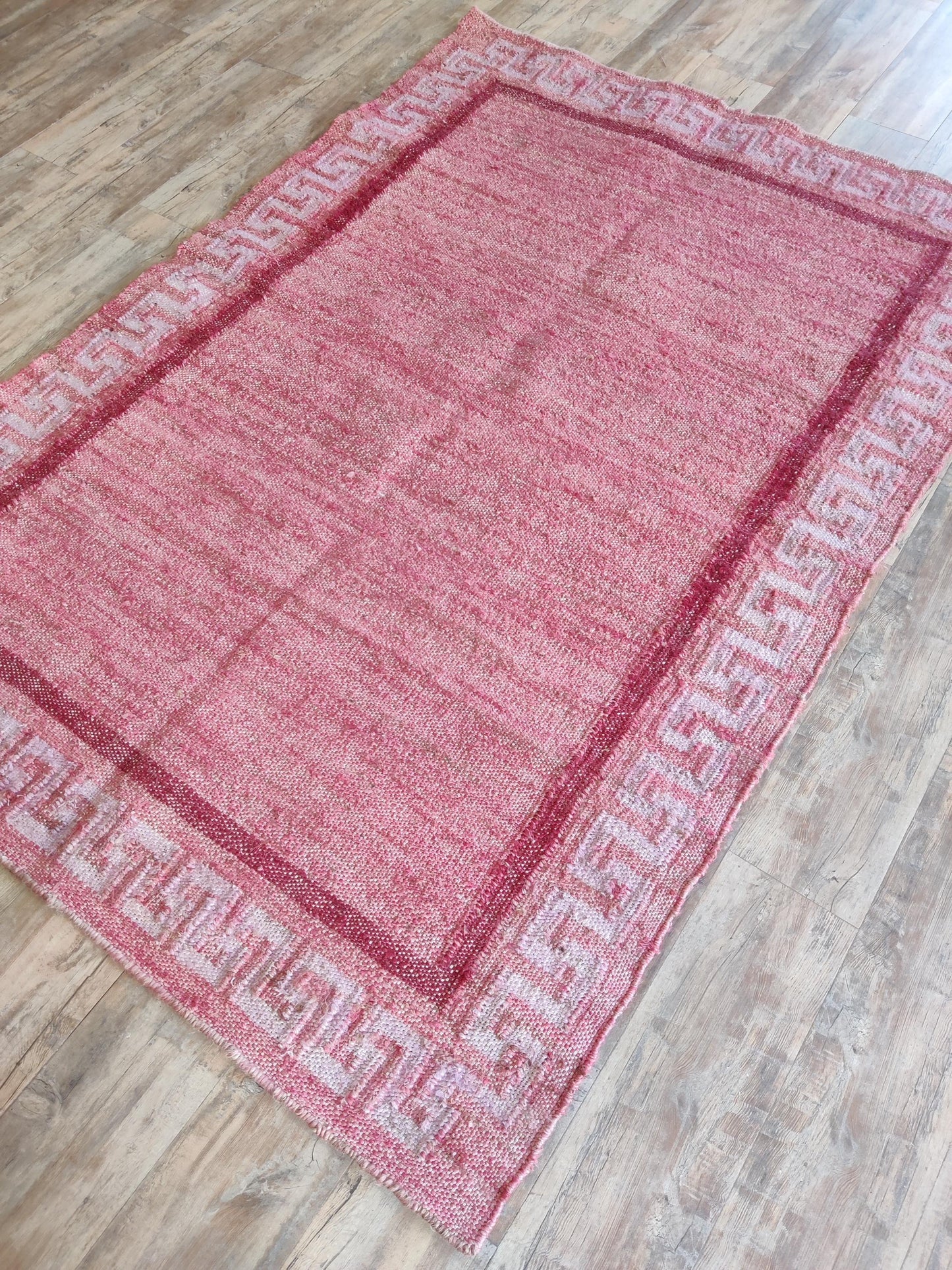 Modern Farmhouse Minimalist Red & Tan Reversible Carpet