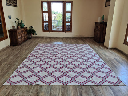 Magenta Quatrefoil Flatweave Rug, Handmade Cotton Area Rug