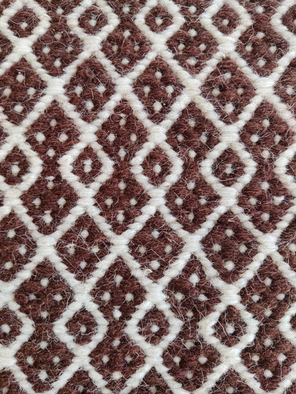 Rustic Grainy Design Handmade Wool Handloom Rug