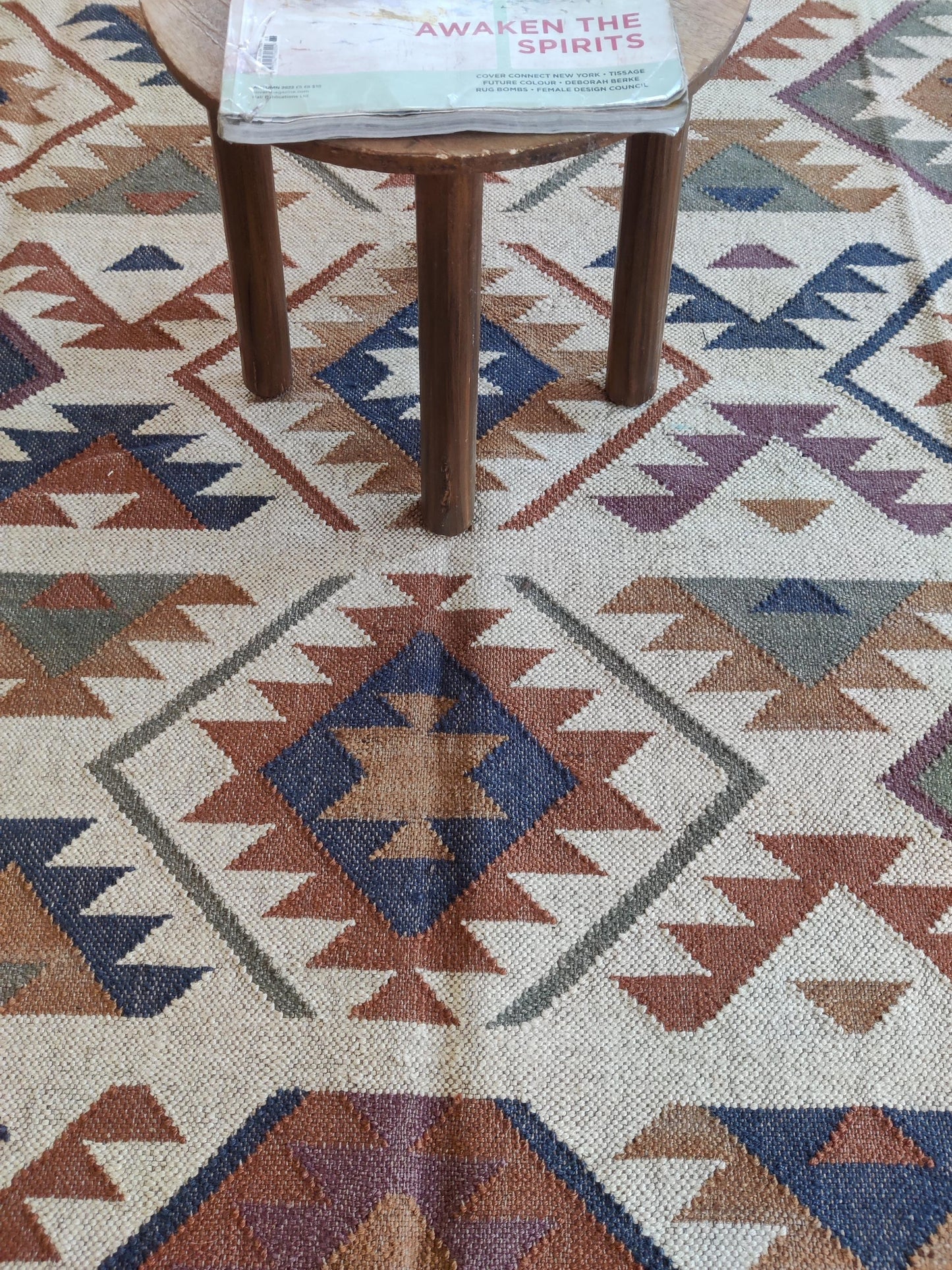 Beige and Earthy Tones Handwoven Kilim-Style Rug
