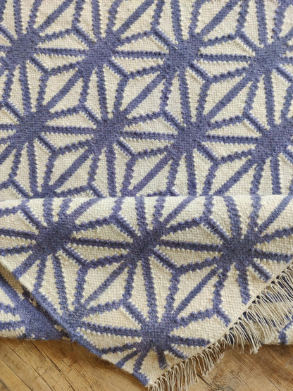 Periwinkle Starburst Lattice All-Over Star Pattern Flatweave Area Rug