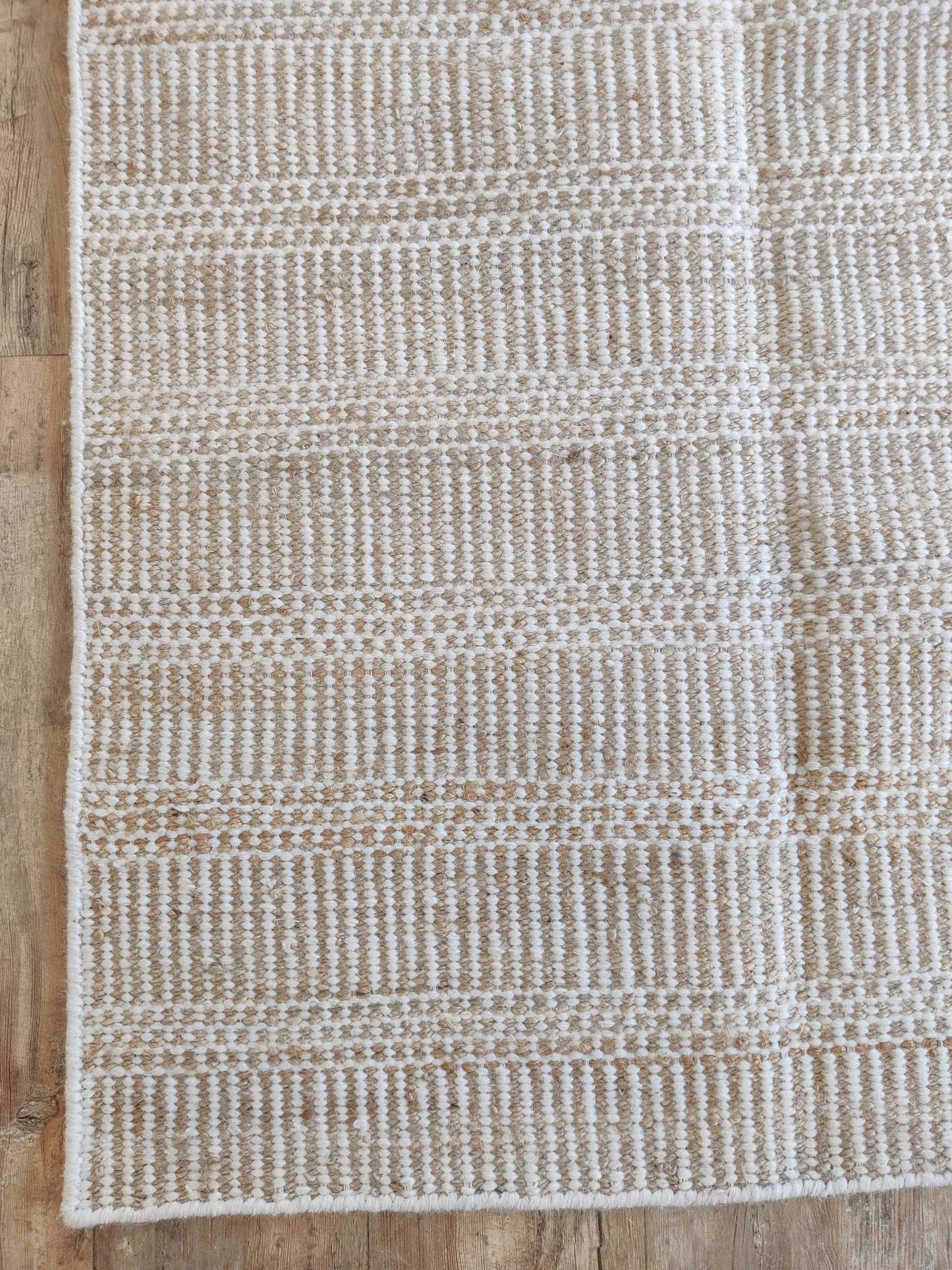 Desert Striped Pattern Premium Handloom Living Room Carpet