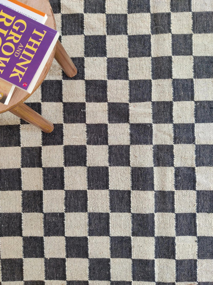 Charcoal Chessboard Hand-Woven Wool and Jute Rug