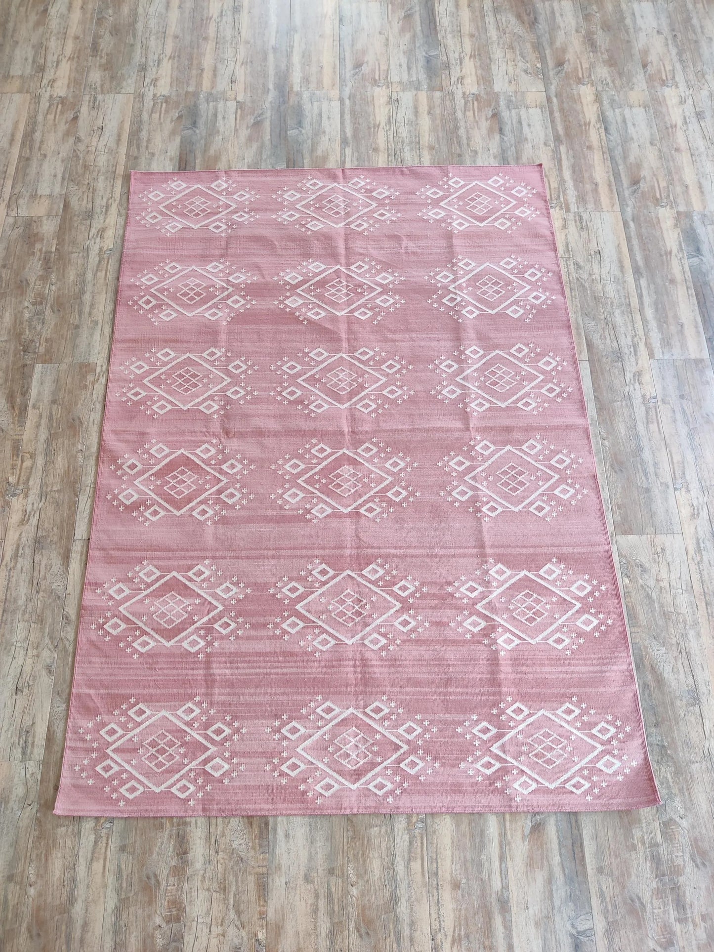 Blush Pink Southwestern Geometric Diamond Flatweave rug