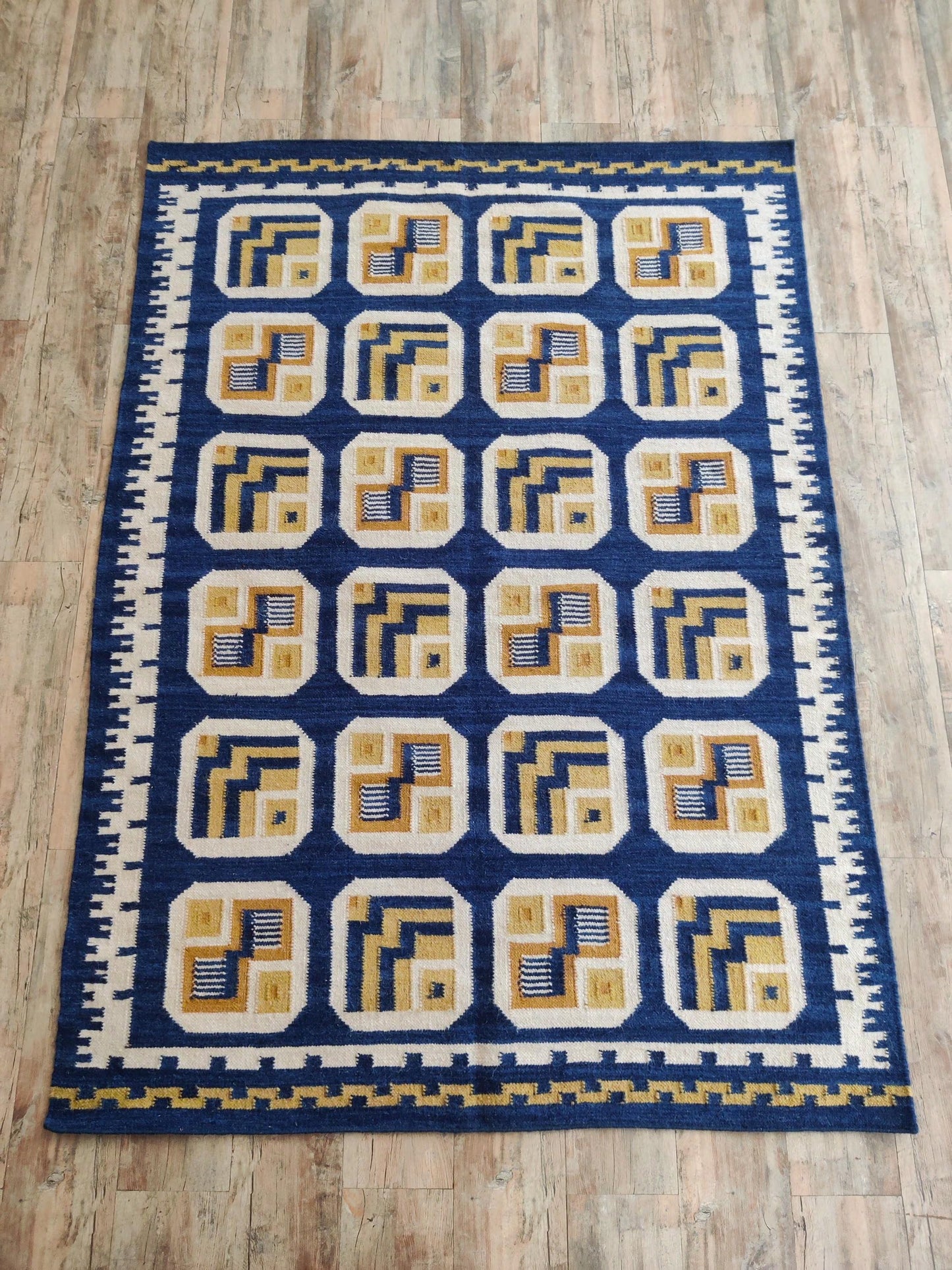 Royal Indigo Labyrinth Mid-Century Modern Blue & Gold Wool Cotton Dhurrie Rug
