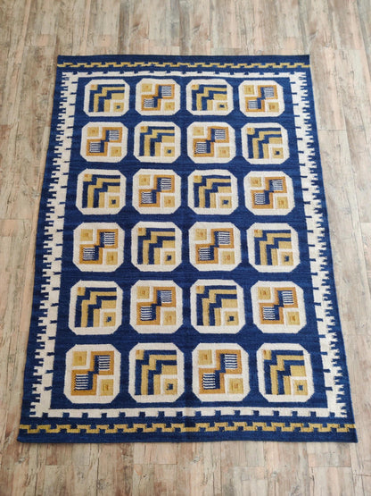 Royal Indigo Labyrinth Mid-Century Modern Blue & Gold Wool Cotton Dhurrie Rug